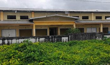Pasar Rakyat Kota Dobo Terbengkalai, Gedung Miliaran Rupiah Tak Lagi Difungsikan