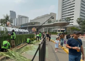 Suasana menjelang acara puncak HUT ke-499 DKI Jakarta di Bundaran Hotel Indonesia (HI), Jakarta Pusat, Sabtu (27/6/2026)