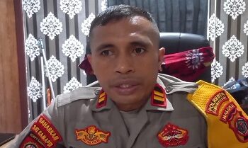 Polresta Ambon Siagakan Personel Gabungan Amankan Laga Argentina vs Tanjung Verde 2 Polresta Ambon Siagakan Personel Gabungan Amankan Laga Argentina vs Tanjung Verde