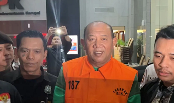 KPK: Bupati Langkat Terima Rp3,5 M dari Kepsek hingga Seragam 2 KPK: Bupati Langkat Terima Rp3,5 M dari Kepsek hingga Seragam