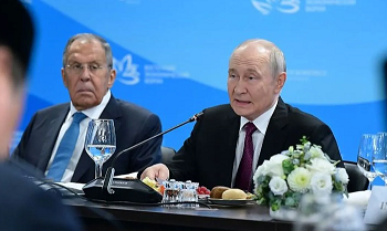 Putin: Pengerahan Pasukan Eropa ke Ukraina Berarti Perang 5 Vladimir Putin memperingatkan pengerahan pasukan Eropa ke Ukraina